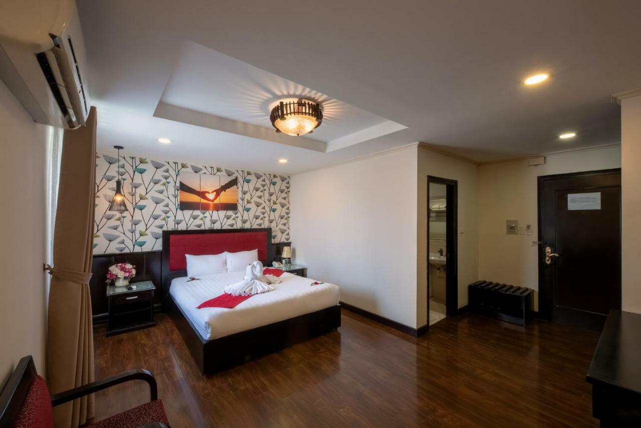 Helios Legend Hotel Hanoi Esterno foto